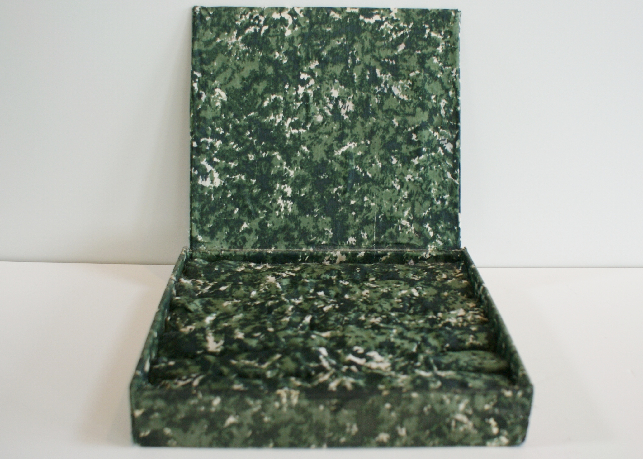 Vintage Green Silk Ring Box