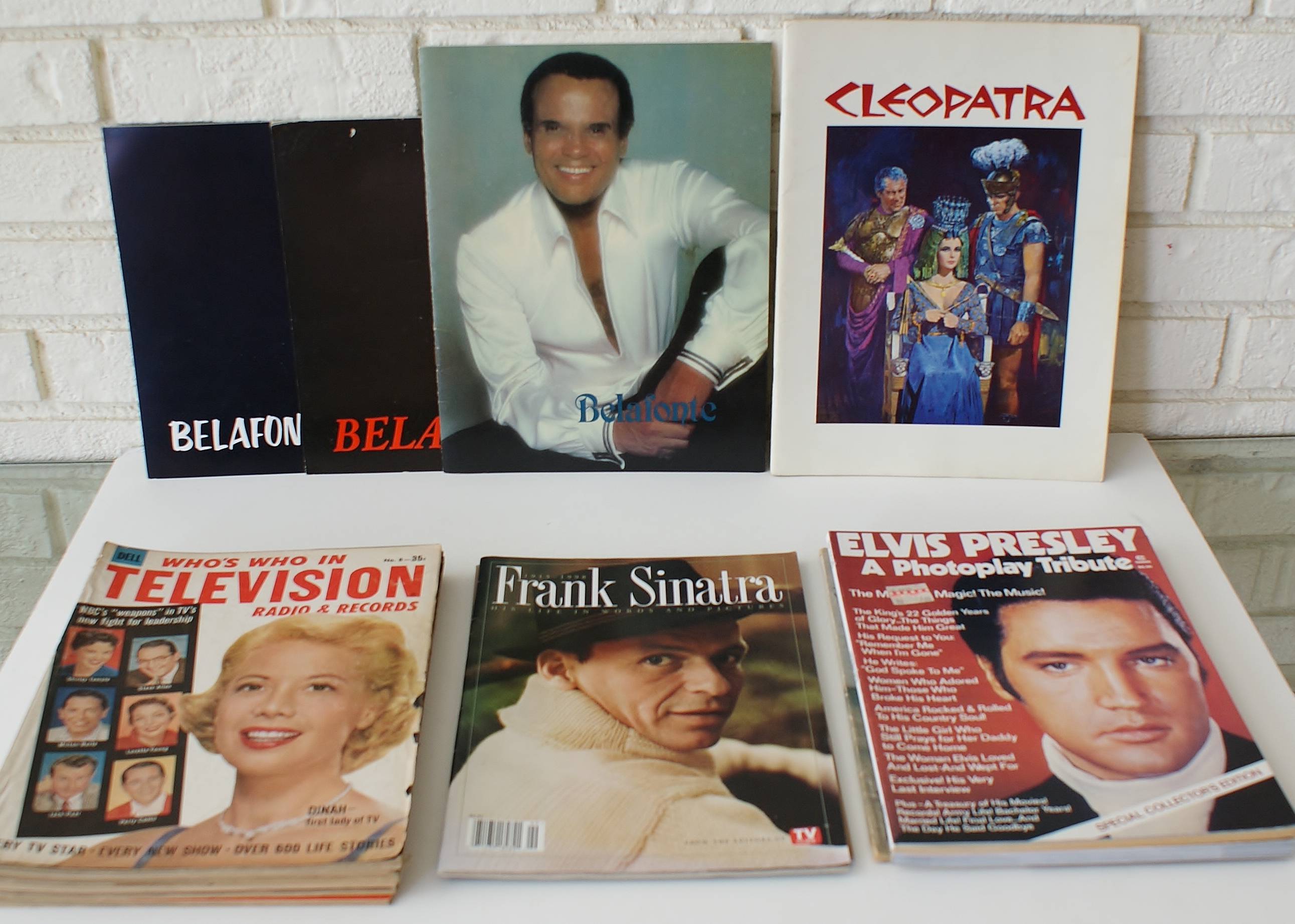11 Vintage Celebrity Magazines