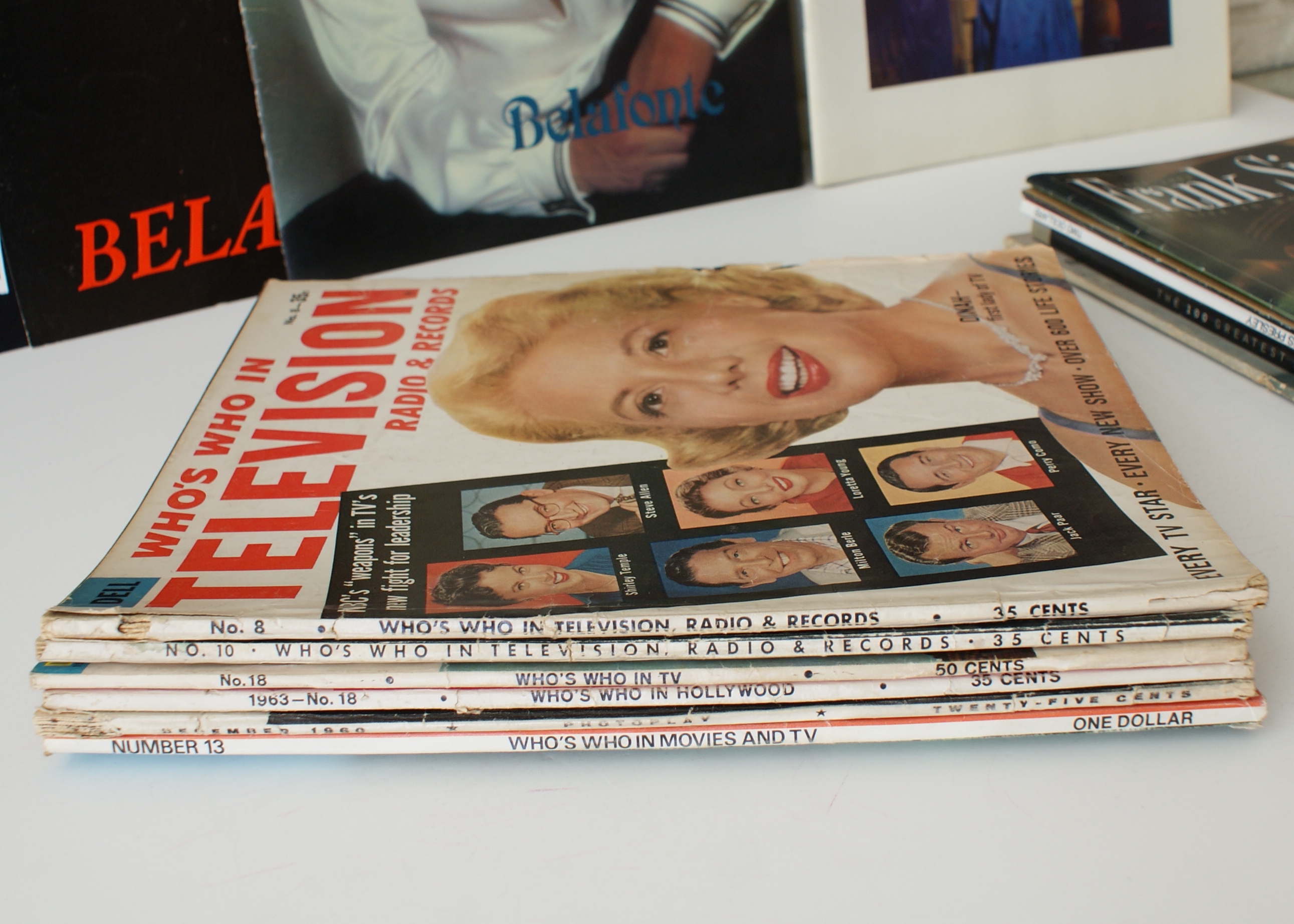 11 Vintage Celebrity Magazines
