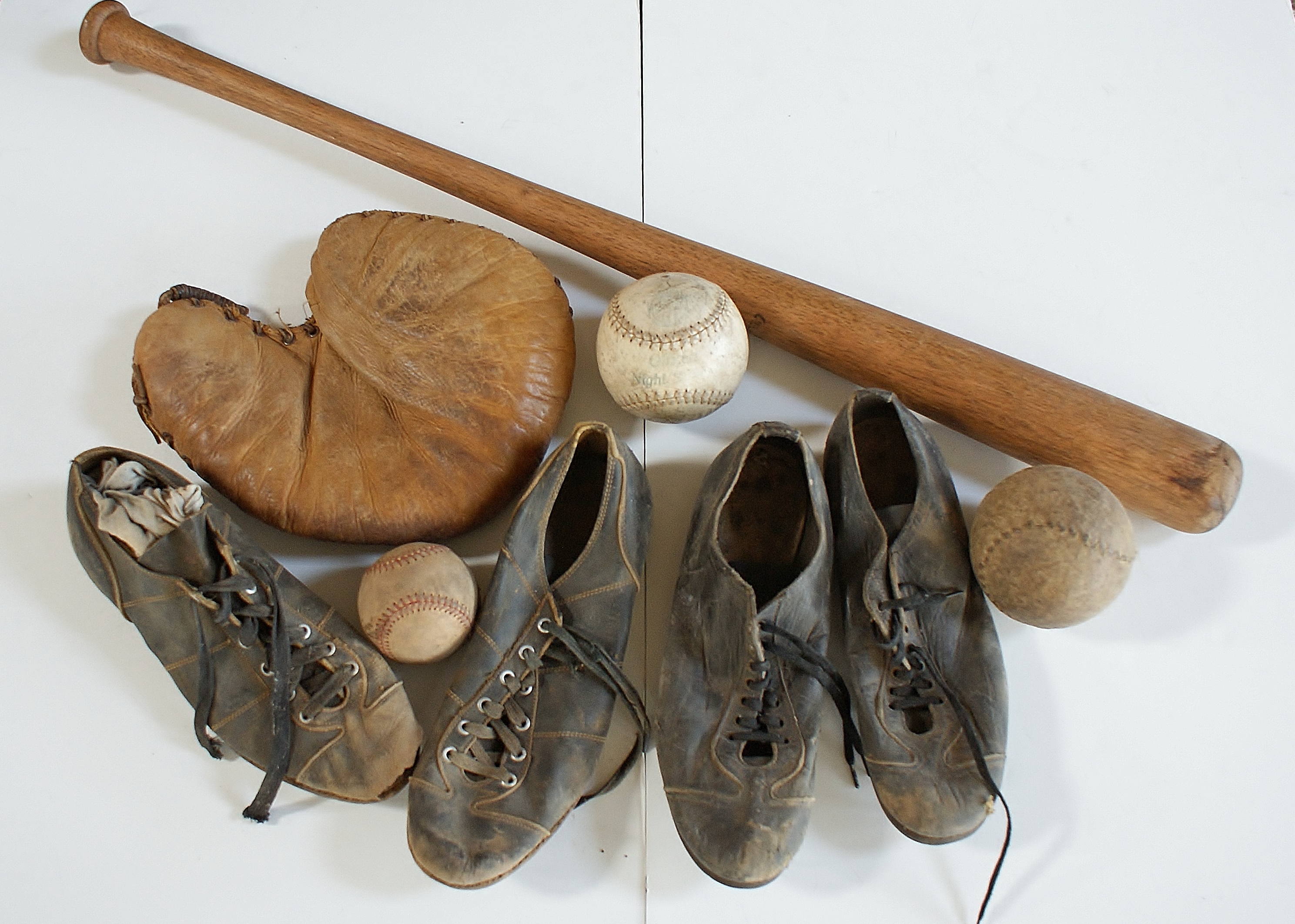 1950's Vintage Baseball Gear Lot