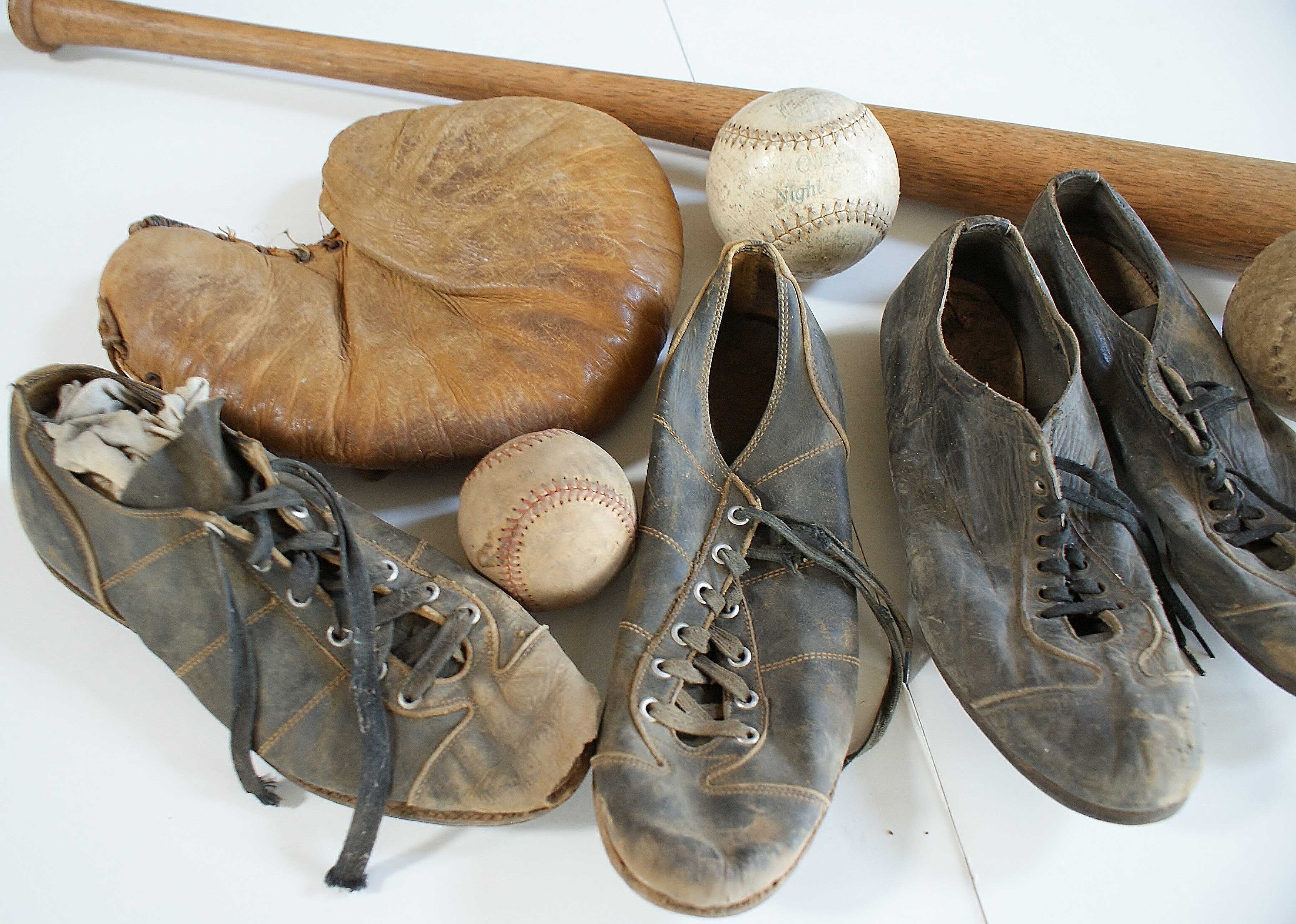 1950's Vintage Baseball Gear Lot