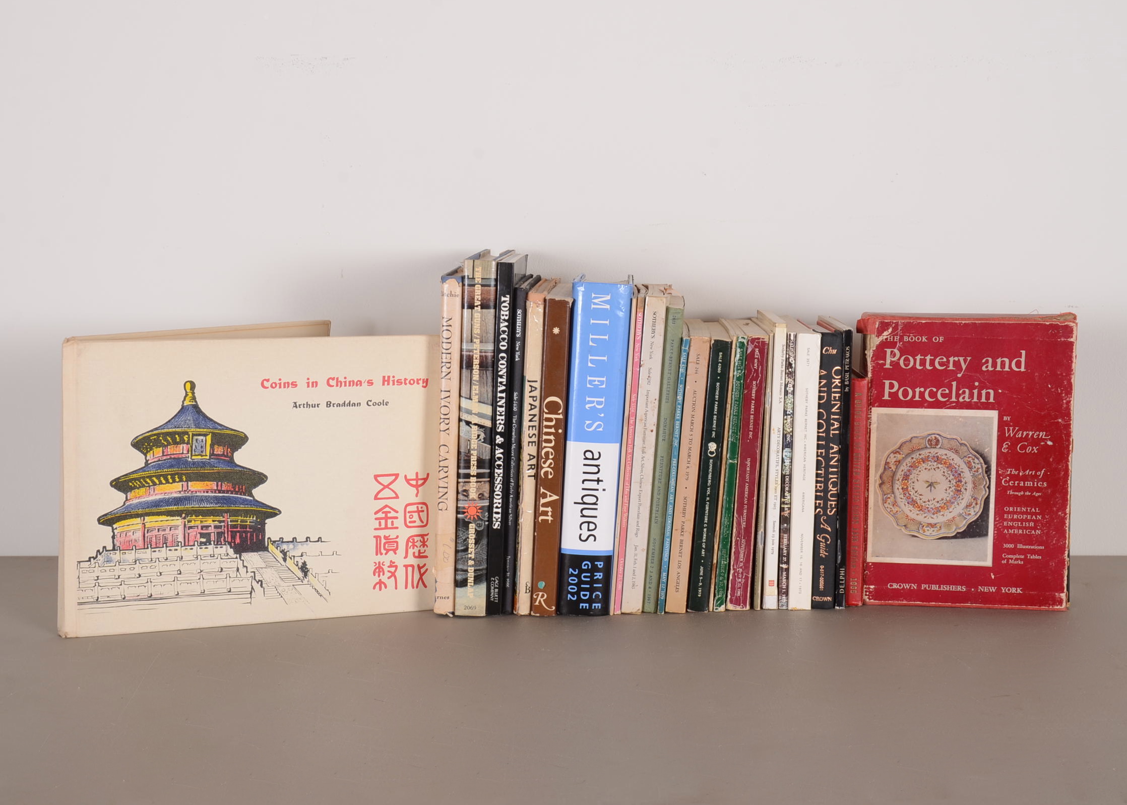 Art and Antiques Books and Reference