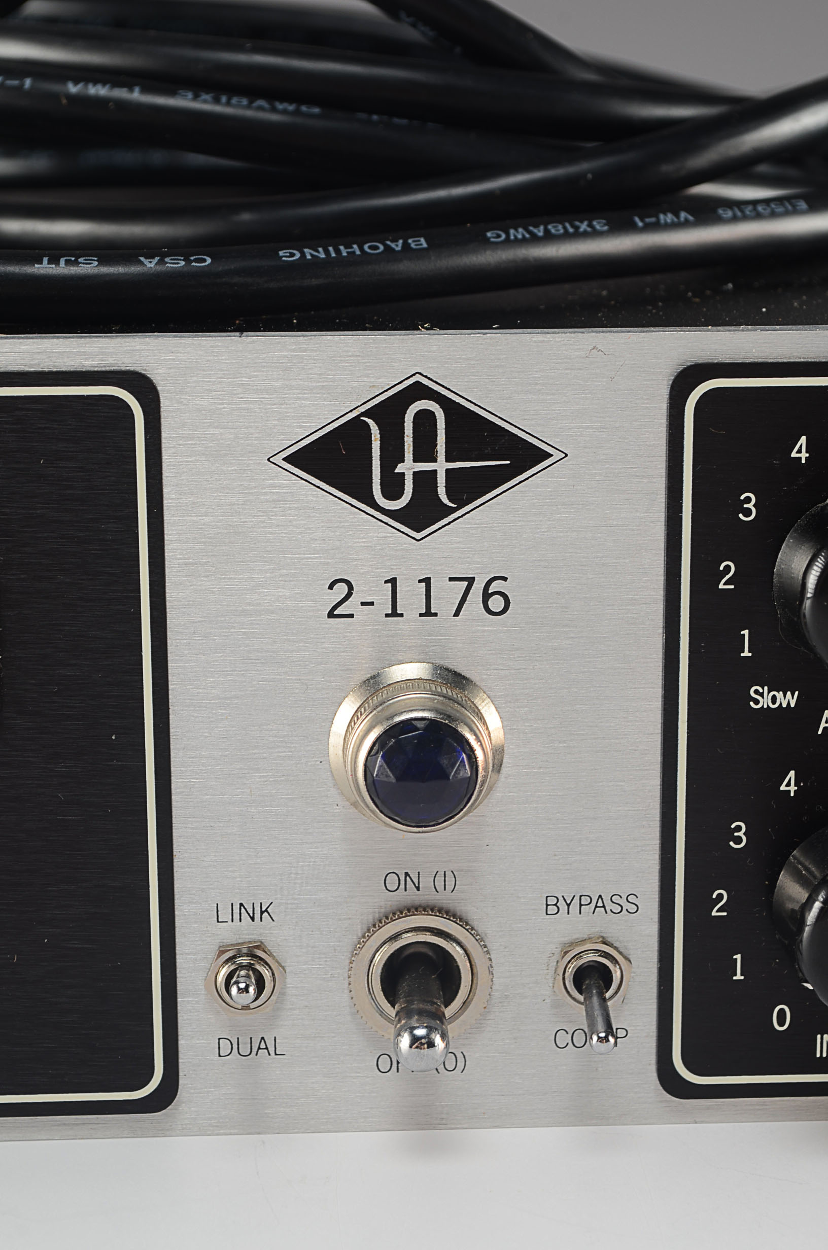Universal Audio 2 1176 Twin Limiting Amplifier