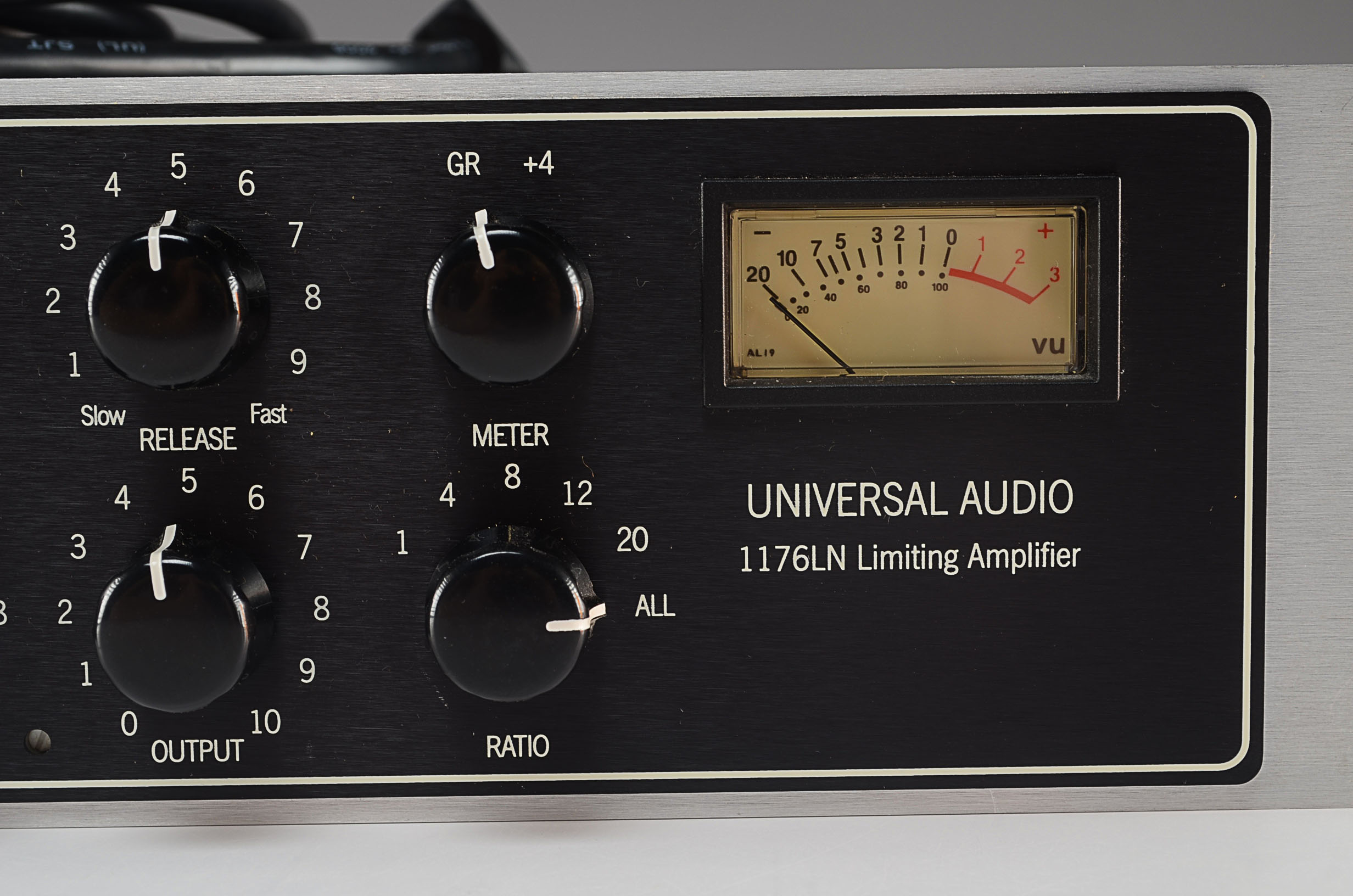Universal Audio 2 1176 Twin Limiting Amplifier