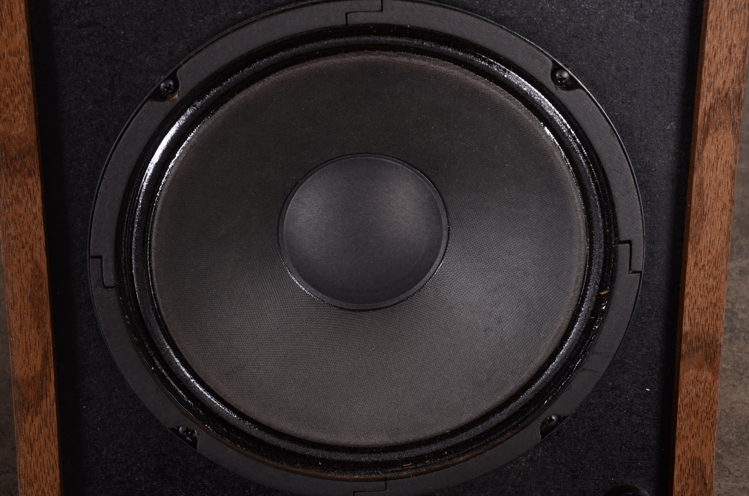 Two Pioneer 3-Way Centrex Speakers