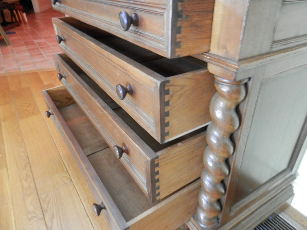 Walnut Chest Of Drawers