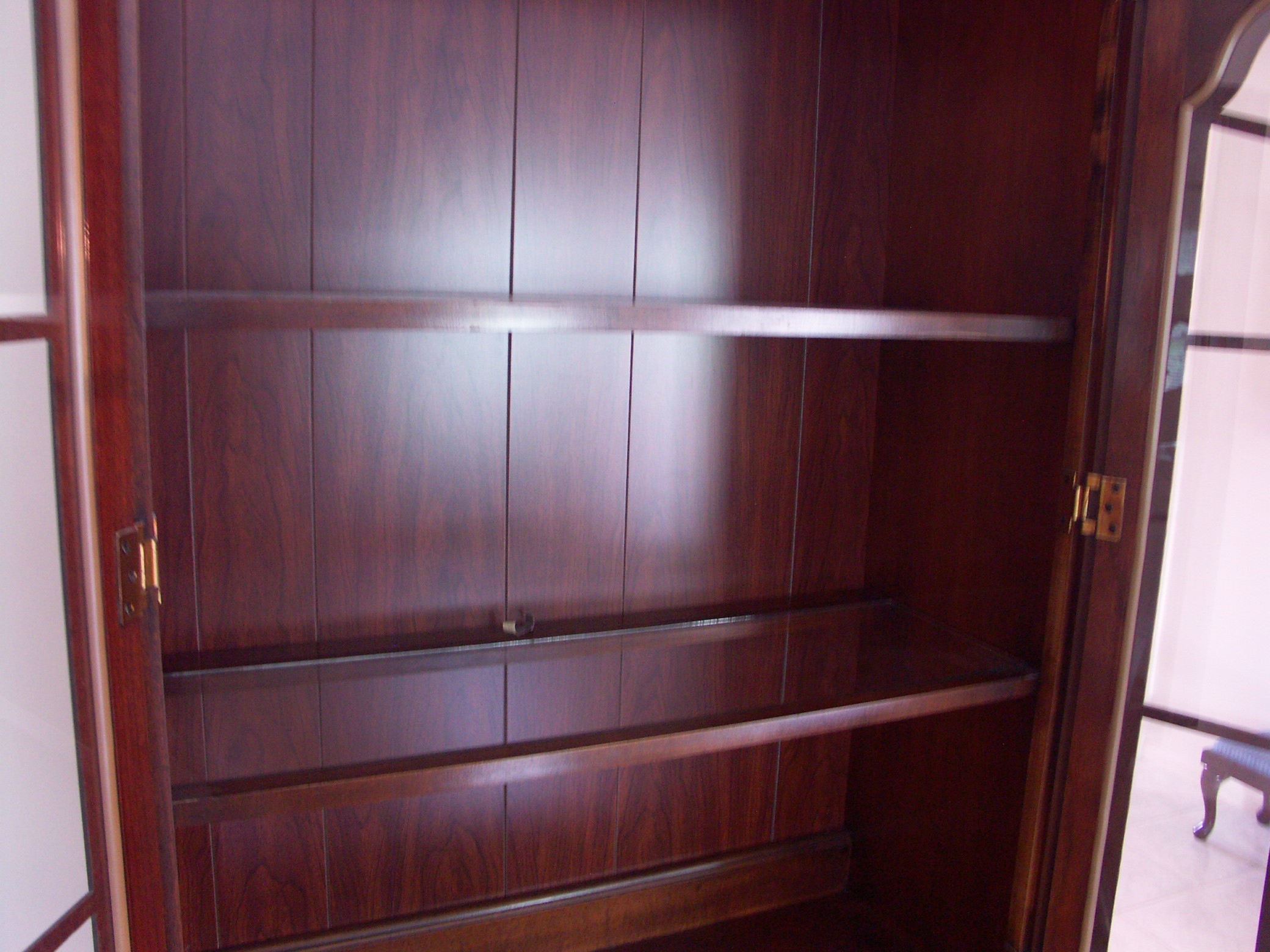 Virginia House Queen Anne China Cabinet