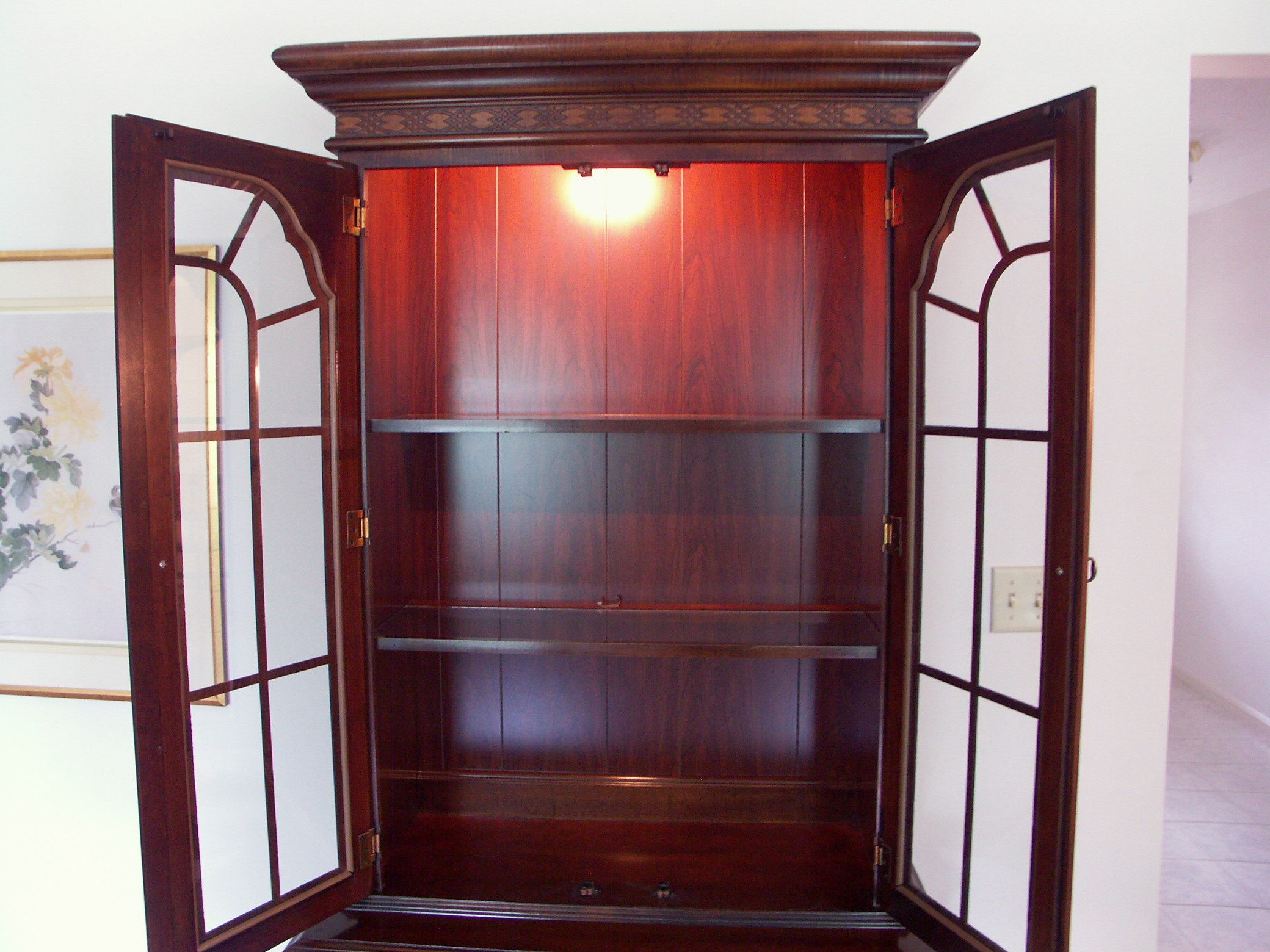 Virginia House Queen Anne China Cabinet