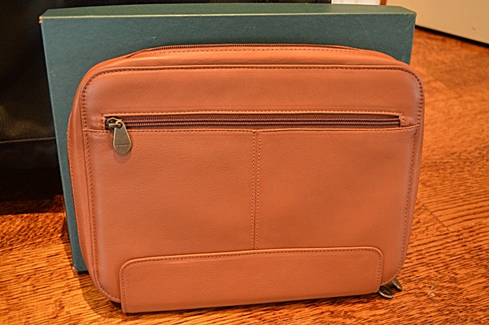 Tumi Luggage-3 Pieces