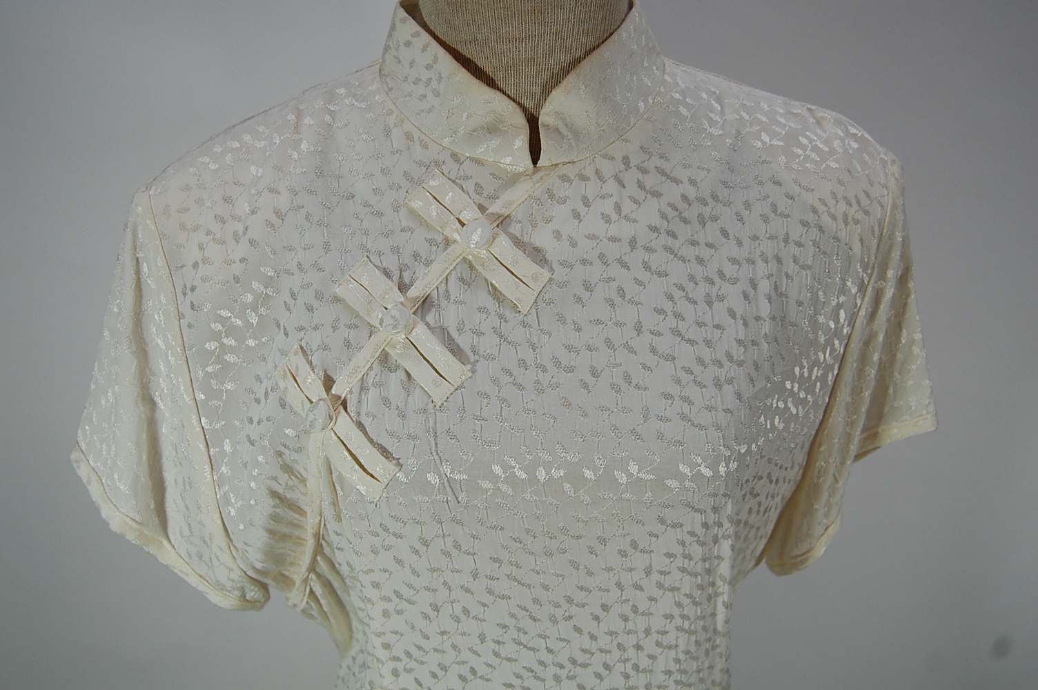 Vintage Cream Asian Inspired Dress