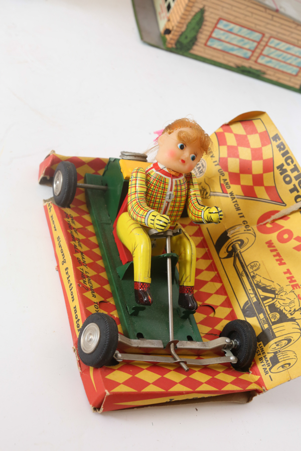 Vintage Wyandotte Fire House & Friction Toys