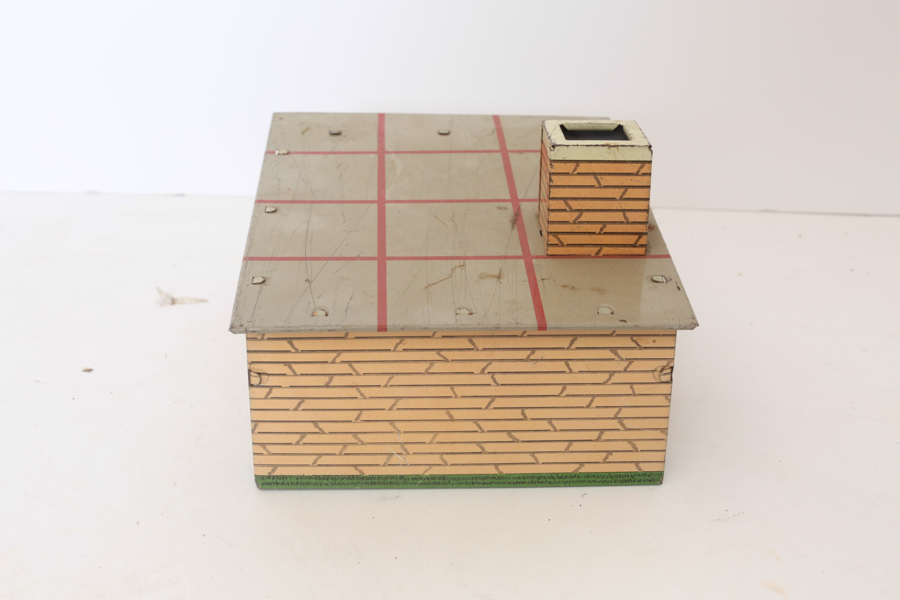 Vintage Wyandotte Fire House & Friction Toys