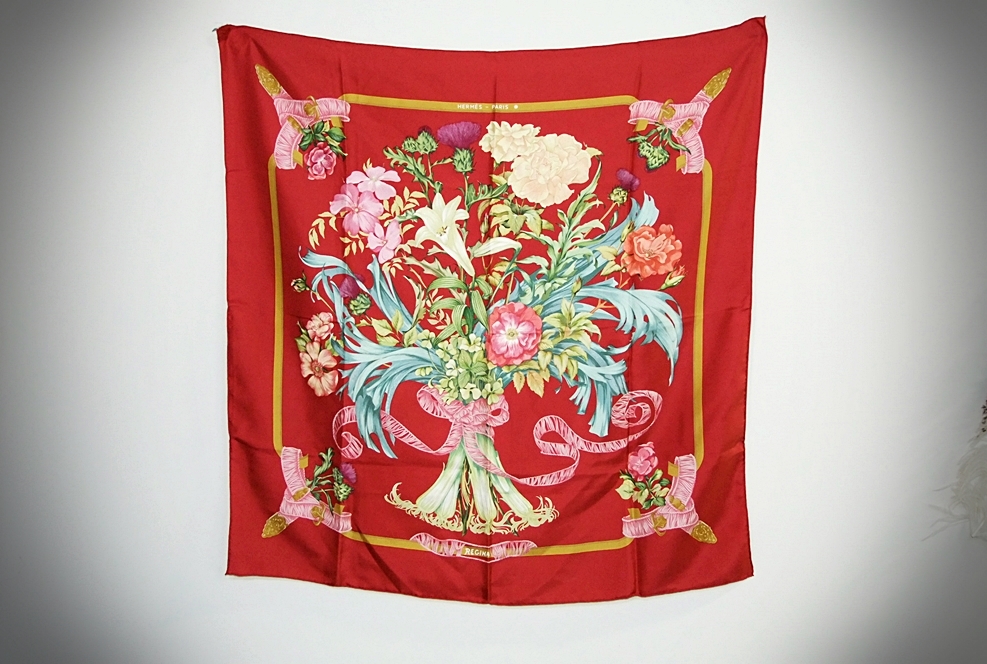 Hermes of Paris 'Regina' Red Silk Print Scarf 
