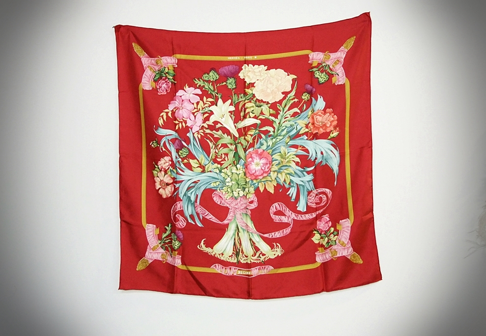 Hermes of Paris 'Regina' Red Silk Print Scarf 