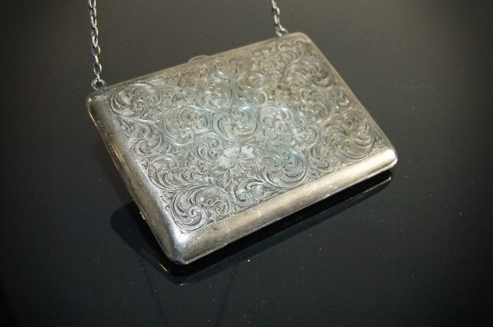 Victorian 19th Century Sterling Silver Chain Purse 