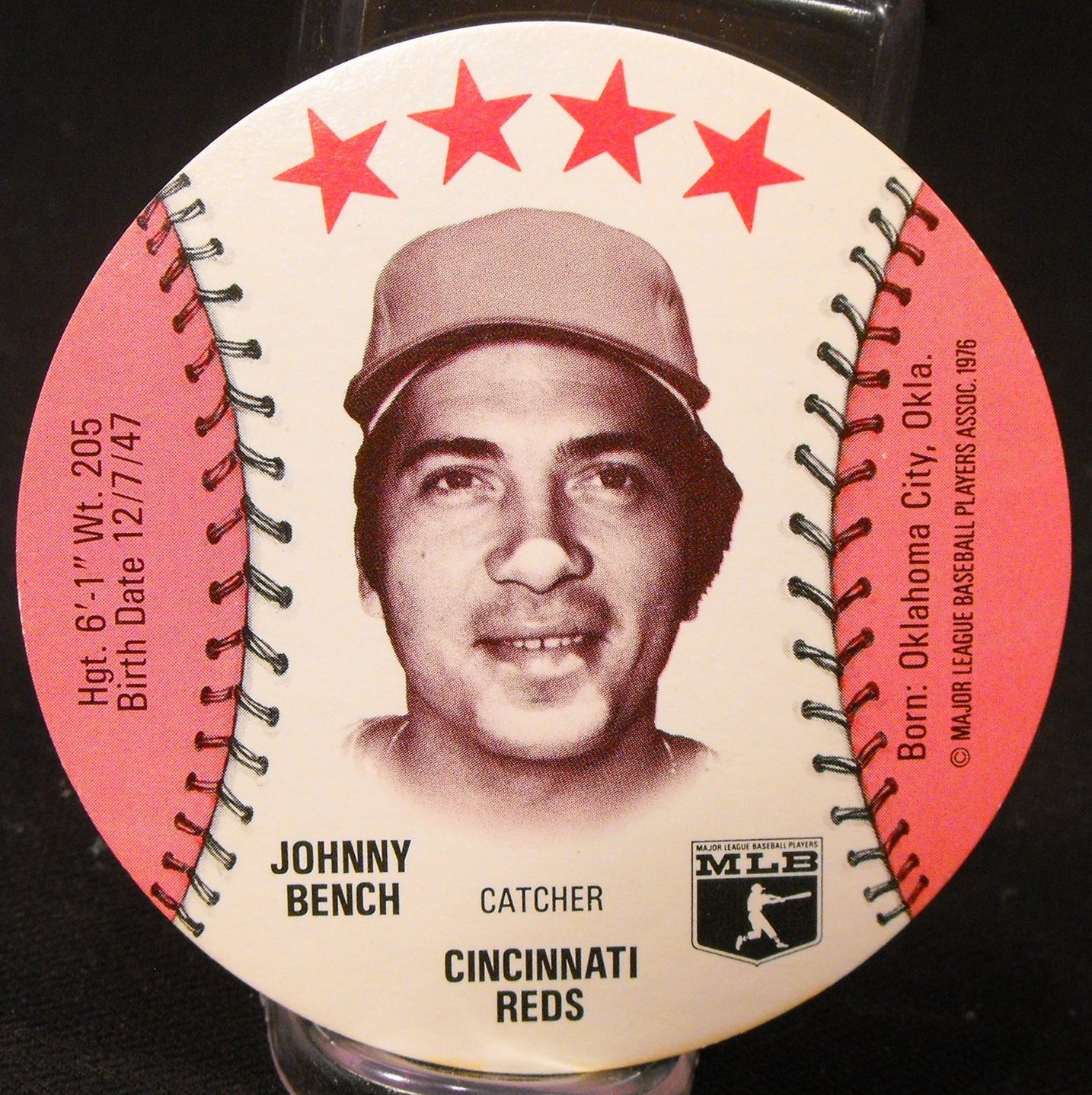 Huge Johnny Bench Cincinnati Reds Lot Of Cards, Pennant, & Souvenir Items