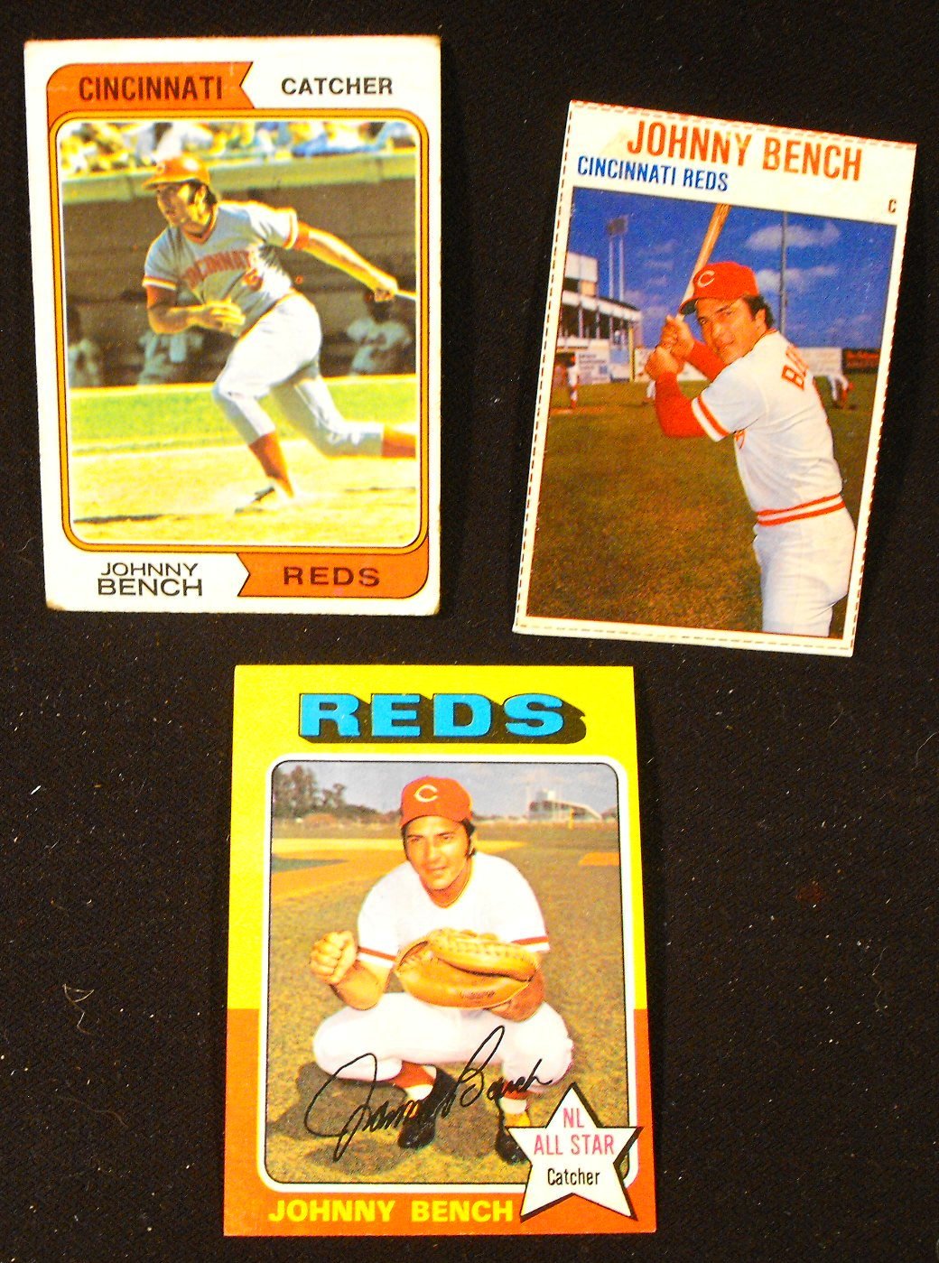 Huge Johnny Bench Cincinnati Reds Lot Of Cards, Pennant, & Souvenir Items
