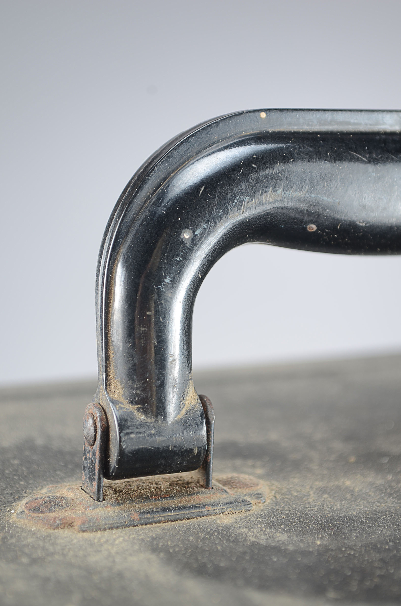 Vintage Tung-Sol Tool and Tube Carrying Case