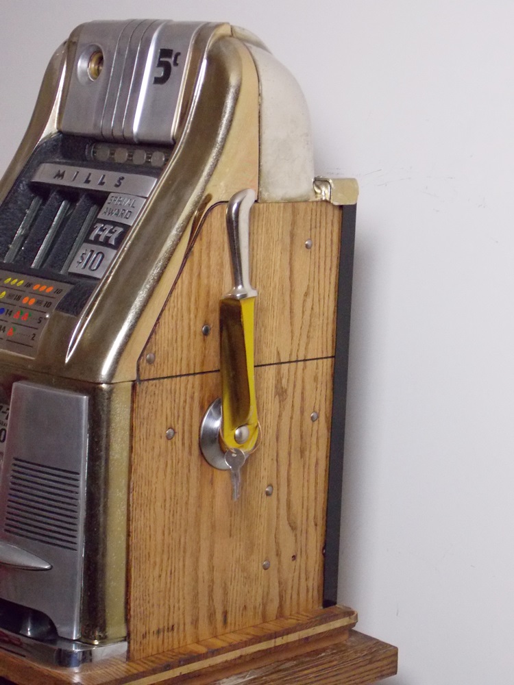 Antique Mills 777 Hi Top Nickel Slot Machine