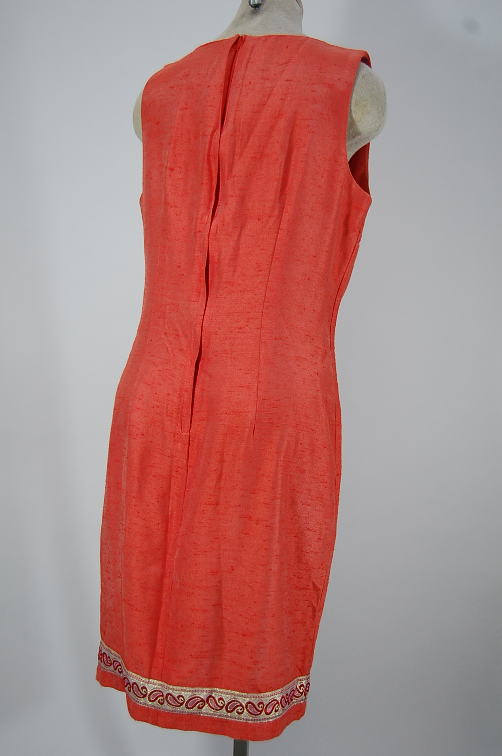 3 Vintage Shift Dresses