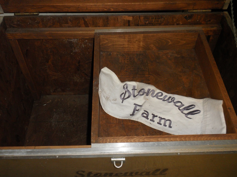 Stonewall Farms Storage Box