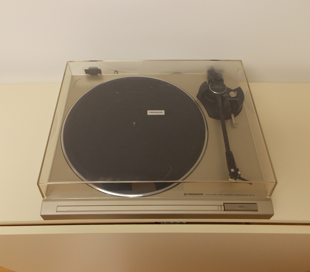 Pioneer PL-2 Stereo Record Turntable