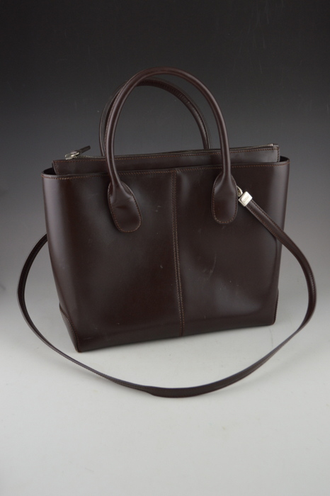 JP Tod's Vintage Shoulder Bag with Detachable strap- Classic Brown