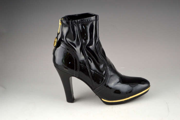 Tory Burch Melrose Black Patent Leather High Heel Ankle Boots Size 8 & Whimsical Change Purse