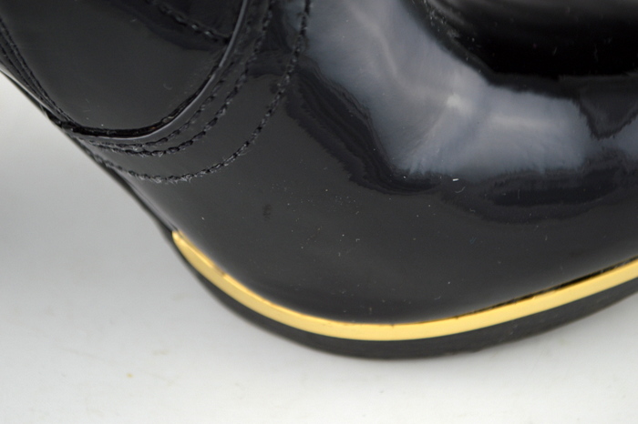 Tory Burch Melrose Black Patent Leather High Heel Ankle Boots Size 8 & Whimsical Change Purse