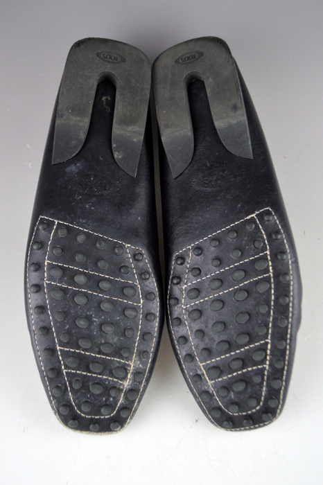 Vintage Tod's Navy and Tan Loafers  - Size 7.5