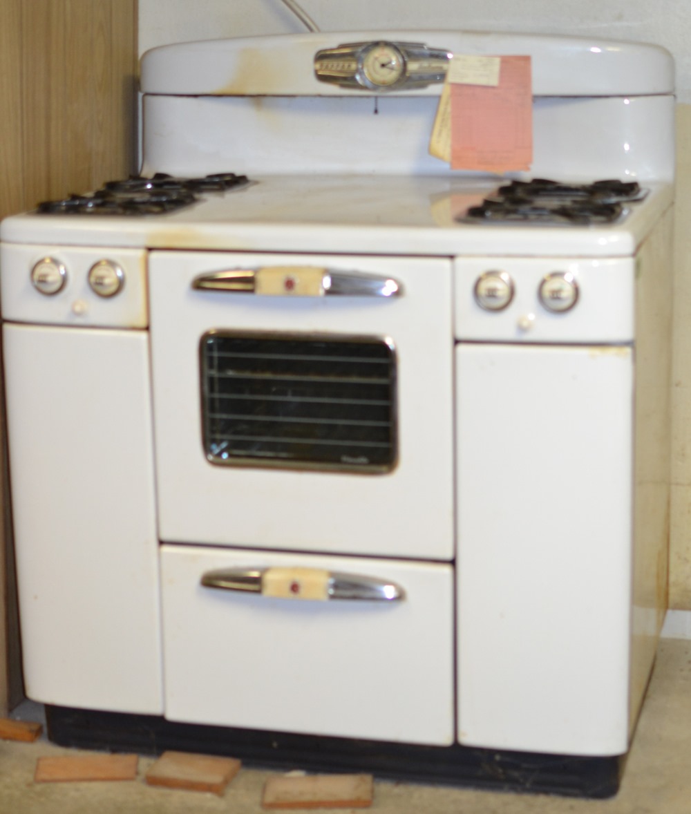 Vintage Tappan 1950's Gas Stove With Original Receipt & Manual