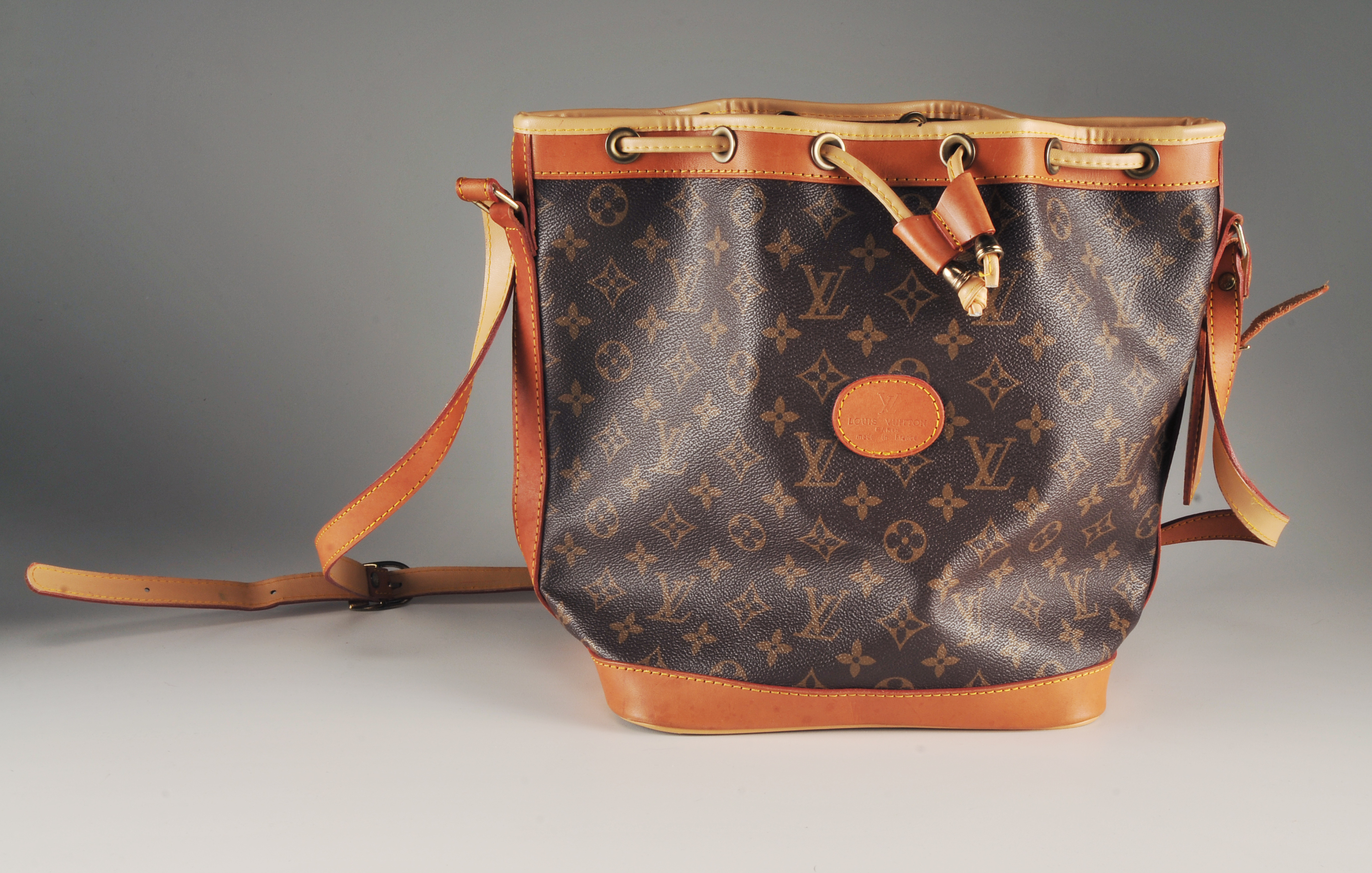 Louis Vuitton Designer Style Hobo bag and Designer Style Clutch Purse