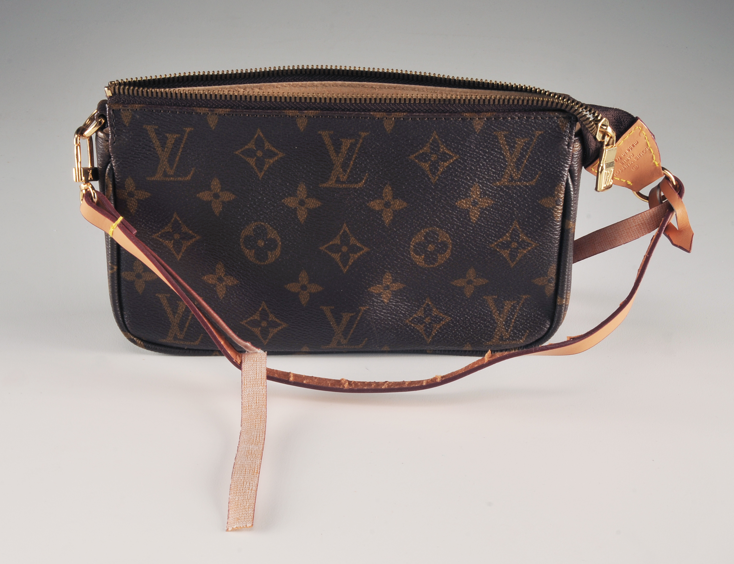 Louis Vuitton Designer Style Hobo bag and Designer Style Clutch Purse