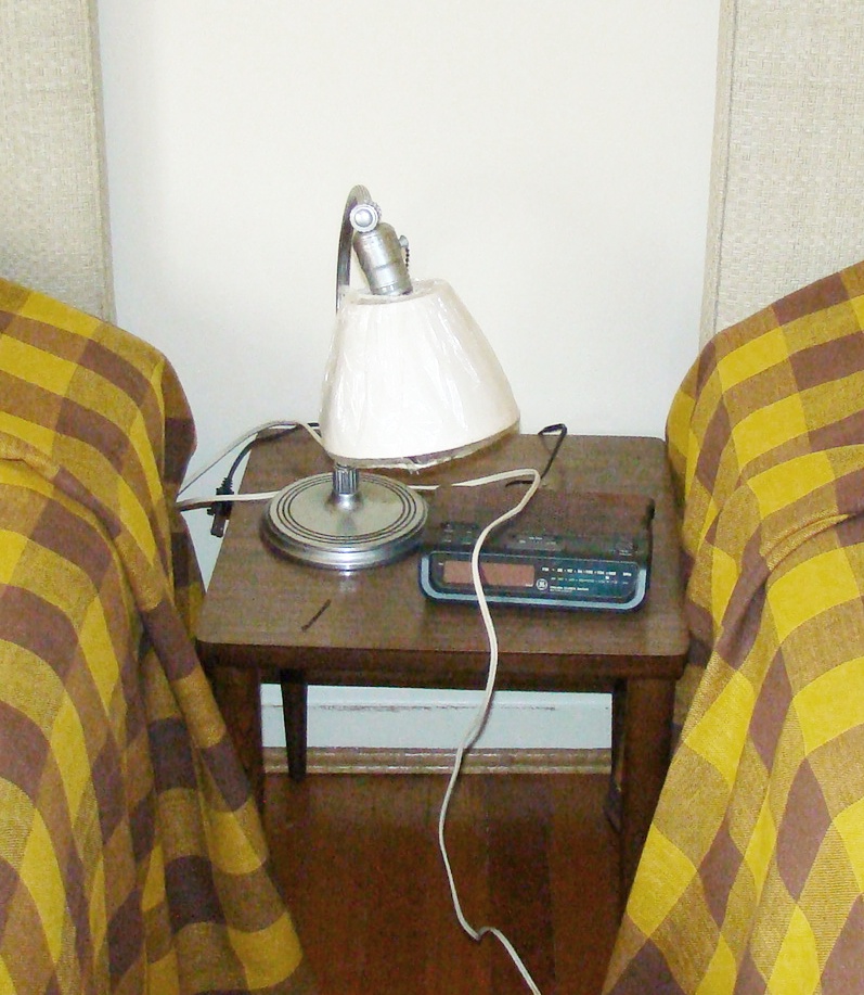 Set OF Vintage Mid Century Modern Twin Head Board With Frames