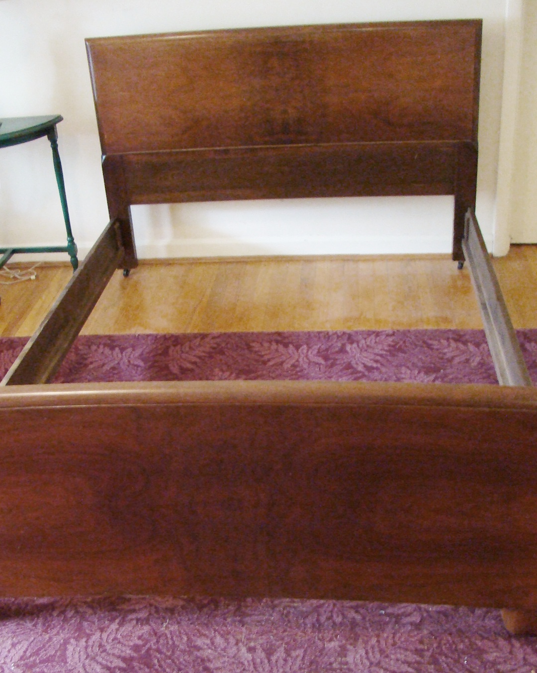 Vintage Full Size Walnut Bed.