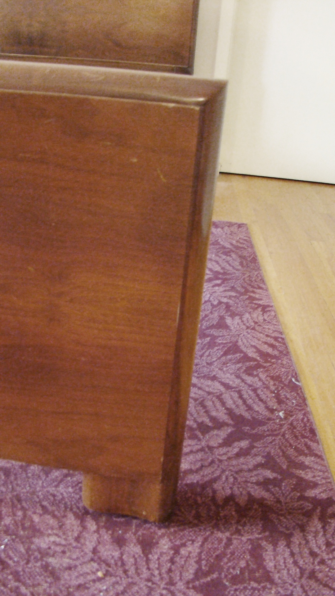 Vintage Full Size Walnut Bed.