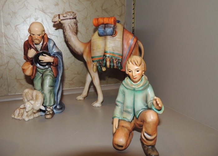 Hummel Goebel Nativity Scene