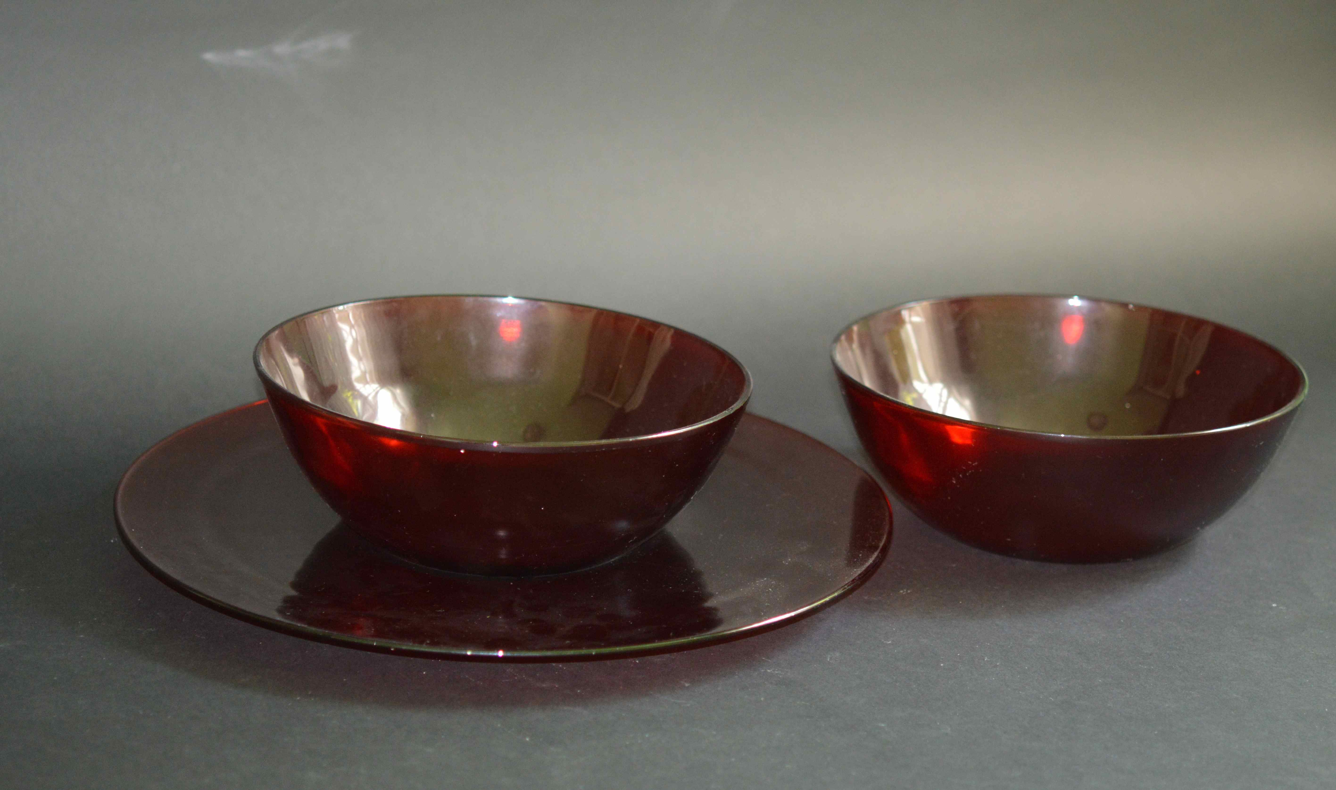 Pigeon Blood Platter and Bowls