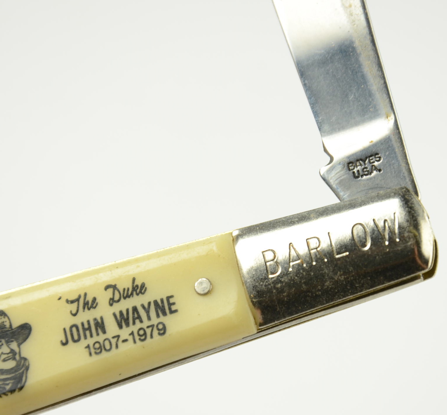 Group of (4) various pocket knives.