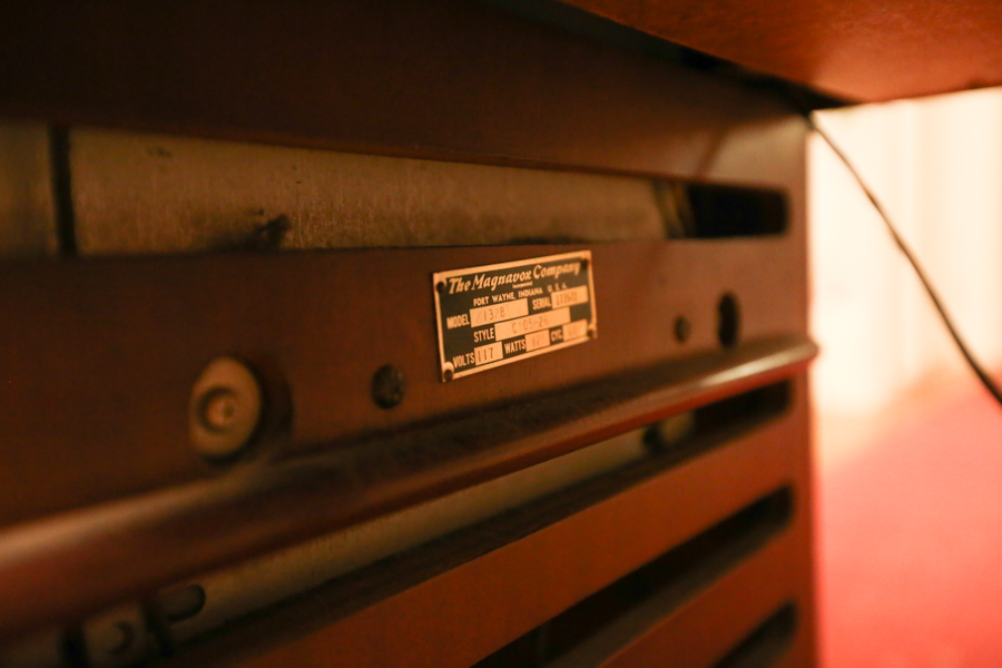 Vintage Chairside Magnavox Turntable