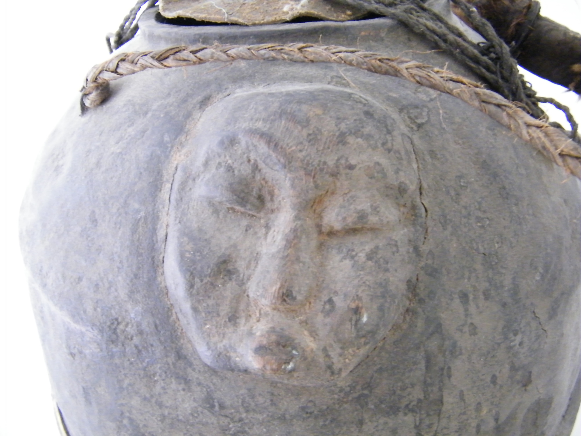 Baule Gbekre Mouse Divination Vessel