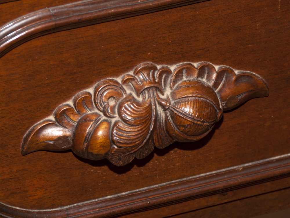Victorian Walnut Chest of Drawers with Fantastic Carved Fruit Pulls 