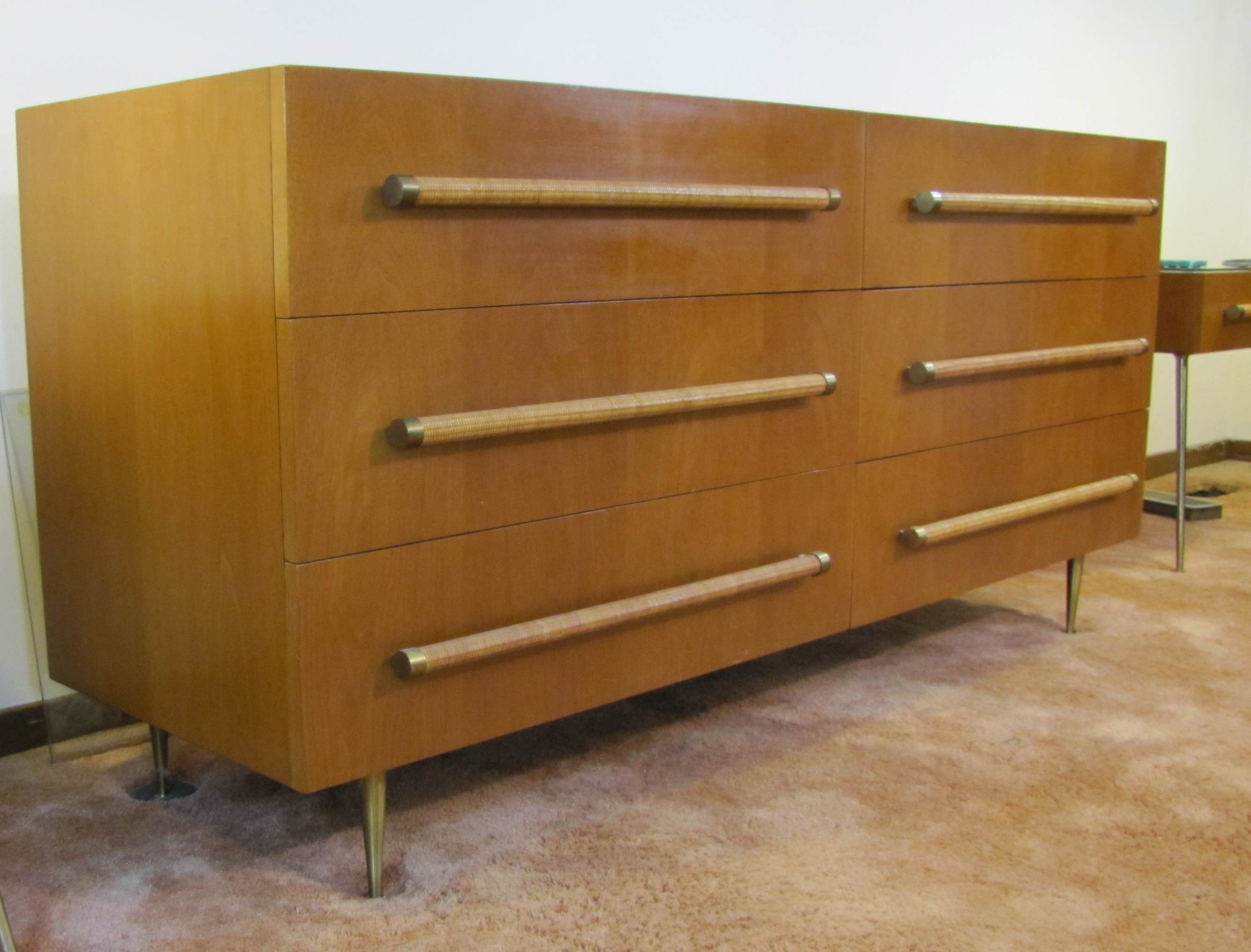 Mid Century Modern Widdicomb Dresser Designed By T.H. Robsjohn-Gibbings