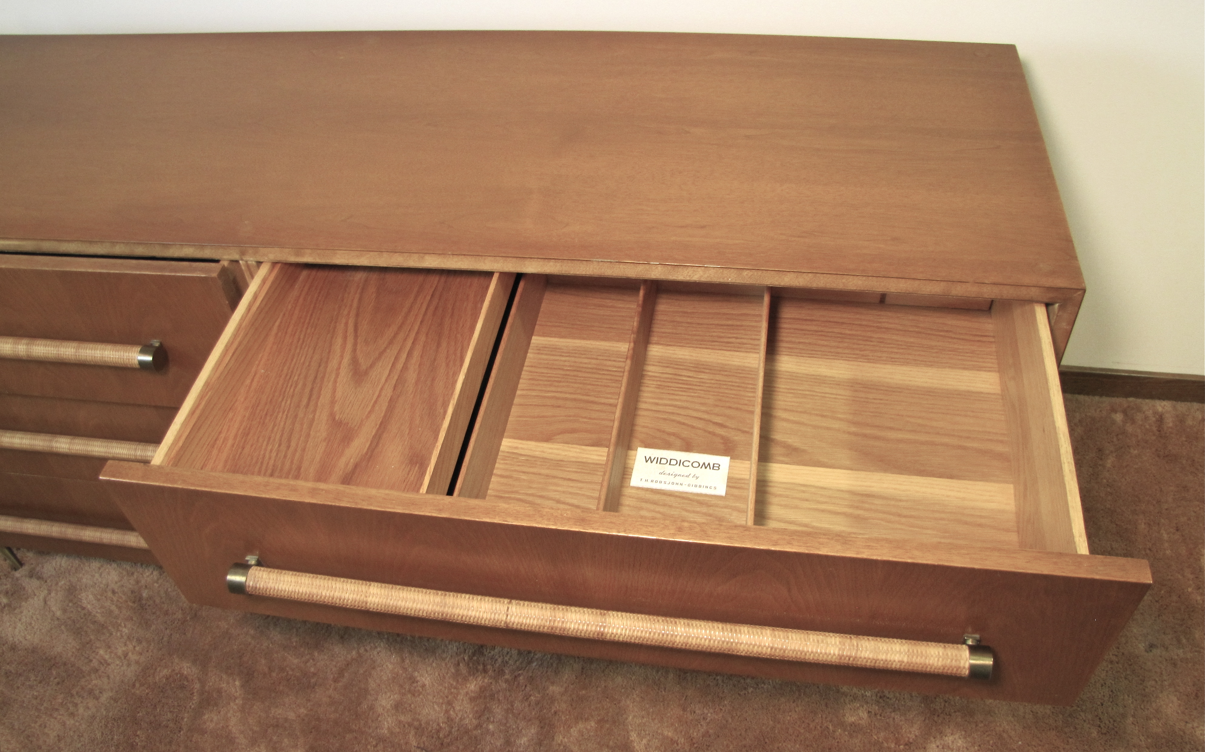 Mid Century Modern Widdicomb Dresser Designed By T.H. Robsjohn-Gibbings