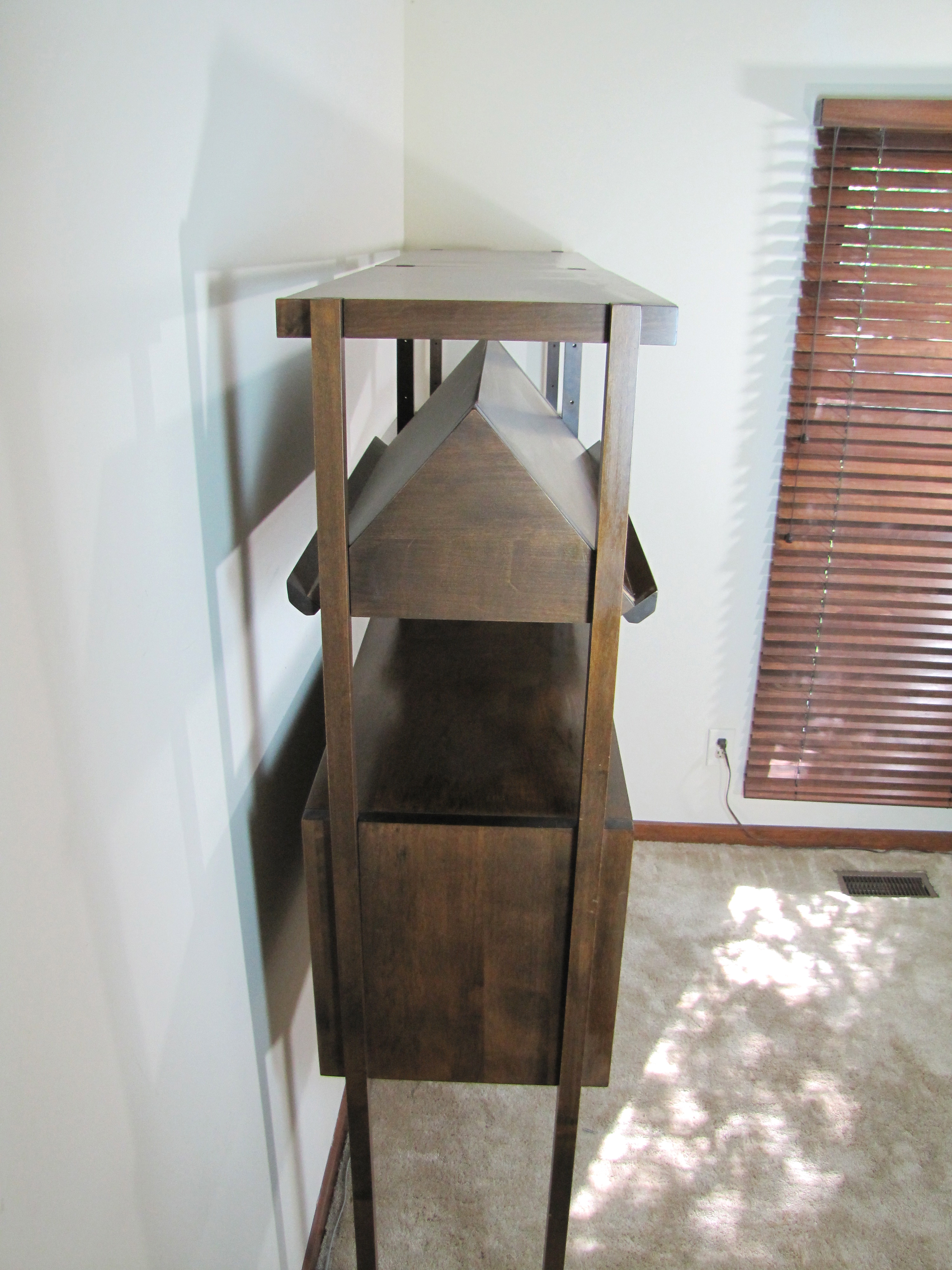 Noral Olson Kopenhavn Wall Shelf