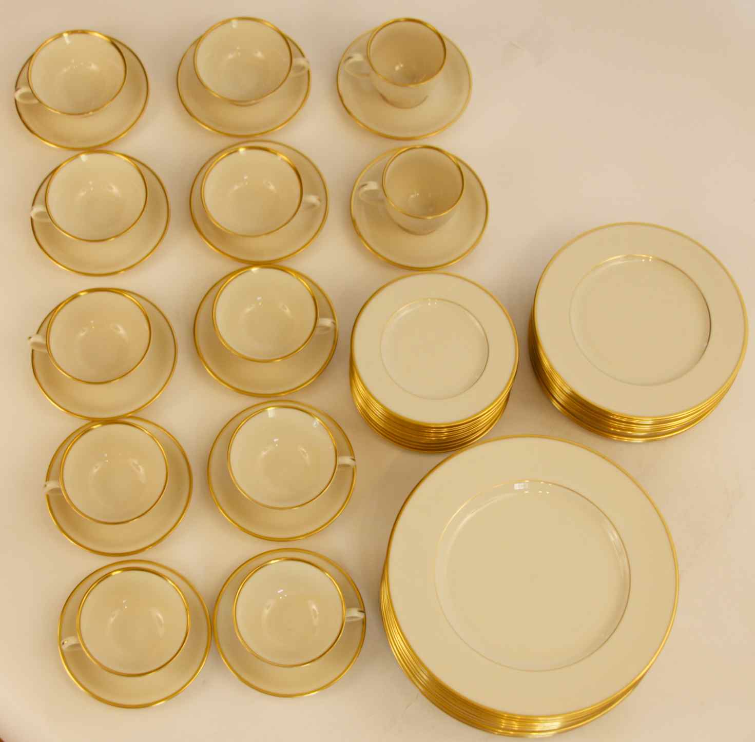 Lenox China "Mansfield" Set 