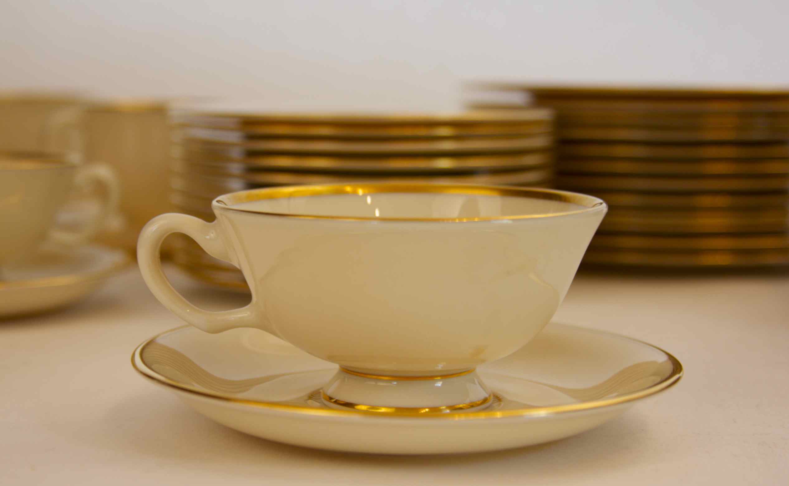 Lenox China "Mansfield" Set 