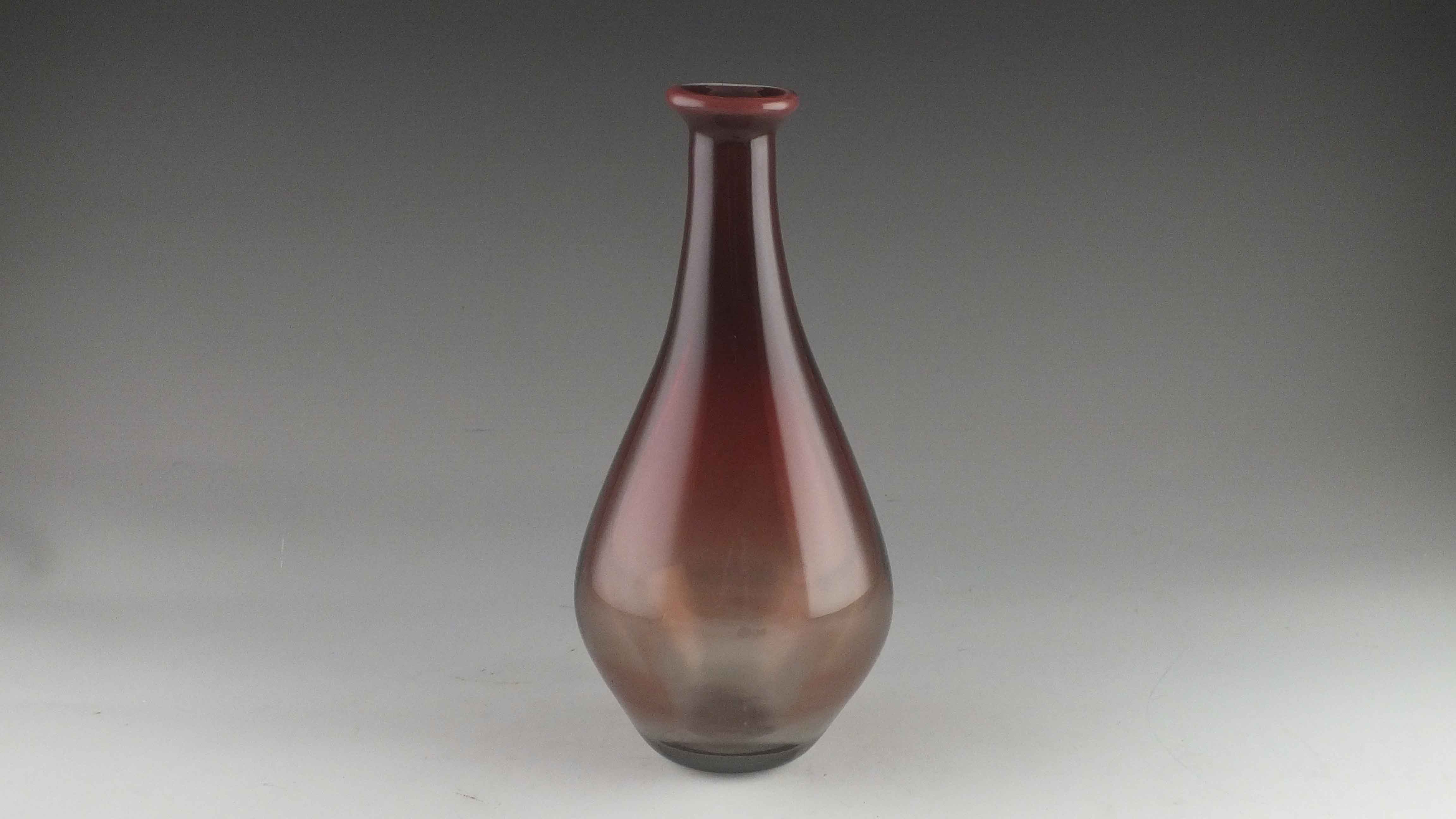 Dominick Labino Hand Blown Glass Vase