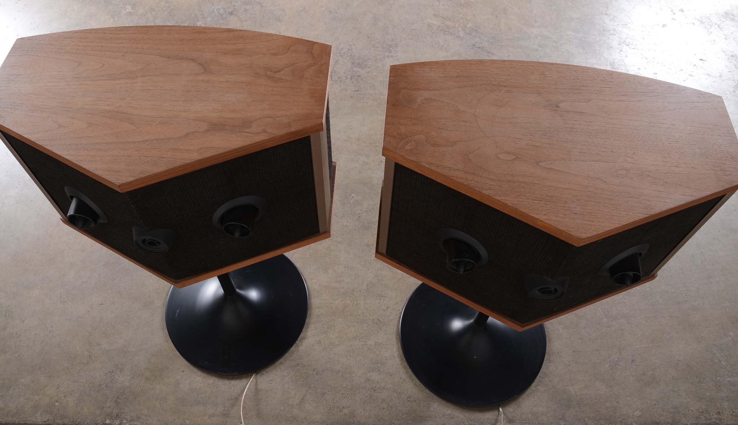 A Pair of Bose 901 Speakers with Pedestal Stand