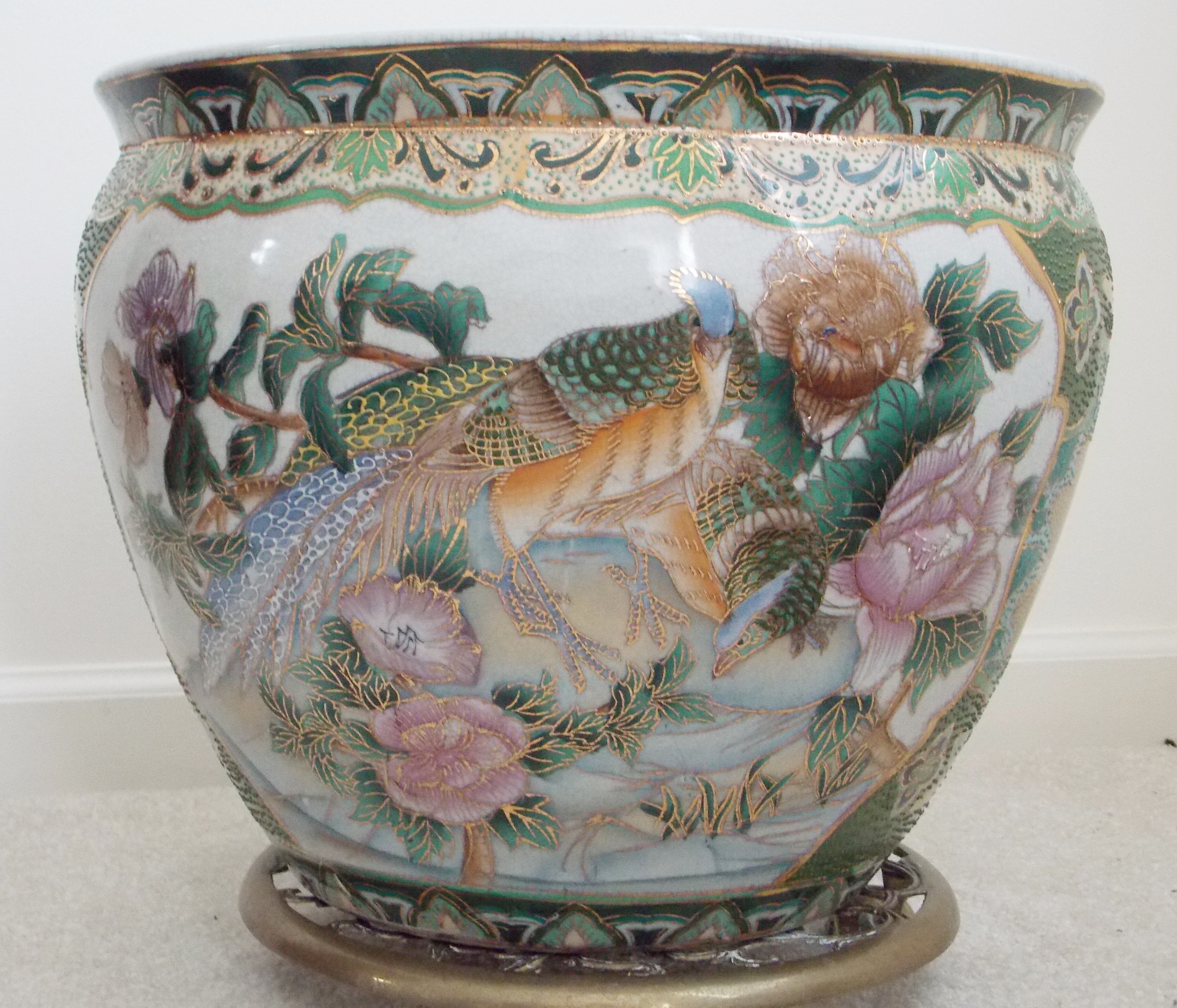 Large Ceramic  Fish Pot